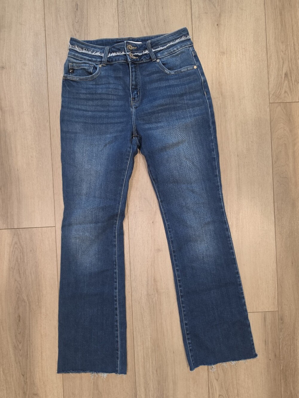 KanCan Size 29 High Rise Bootcut Flare Jeans Raw Hem